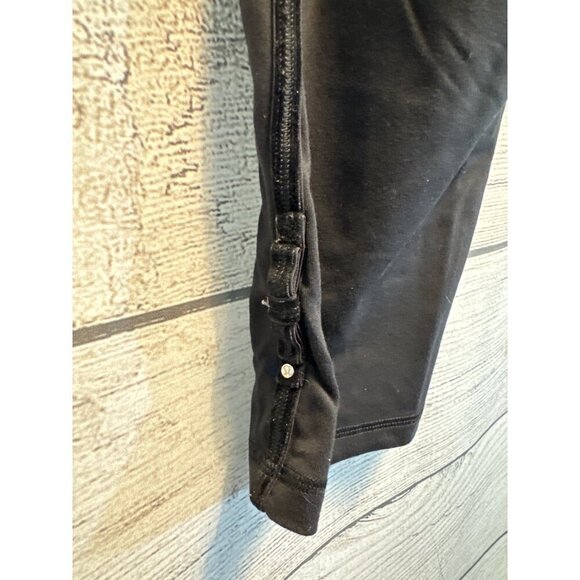 Lululemon Wunder Under Crop *Bow Size 12 - Picture 3 of 4